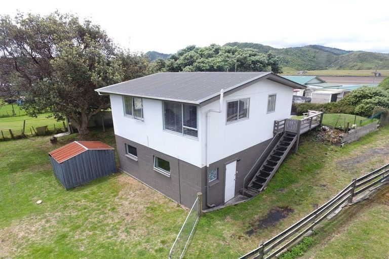 Photo of property in 15 Esplanade, Te Kuiti, 3910