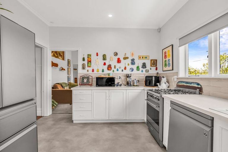 Photo of property in 2c Saint Leonard Street, Saint Johns Hill, Whanganui, 4501