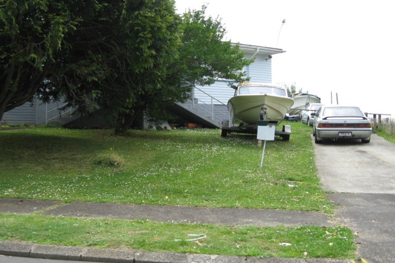 Photo of property in 8 Nevis Place, Mangere, Auckland, 2022