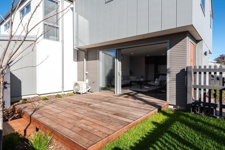 Photo of property in 1/6 Strauss Place, Somerfield, Christchurch, 8024