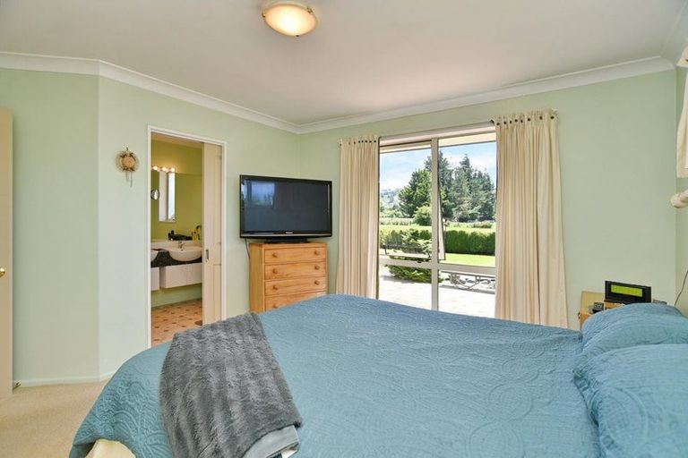 Photo of property in 72 Church Street, Oxford, 7430