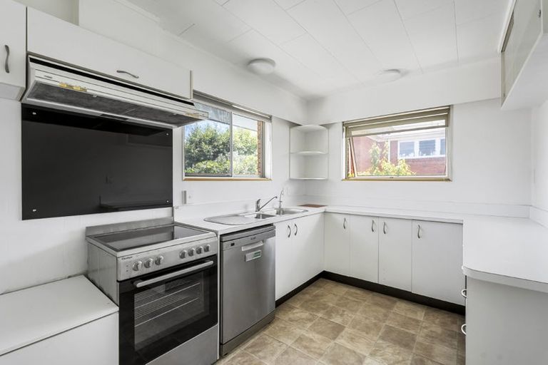 Photo of property in 1/7 Hart Road, Hauraki, Auckland, 0622