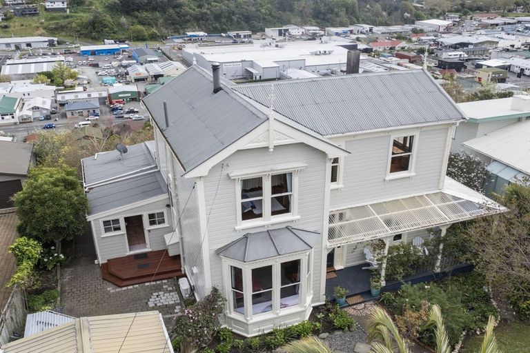 Photo of property in 38 Mount Street, Nelson South, Nelson, 7010