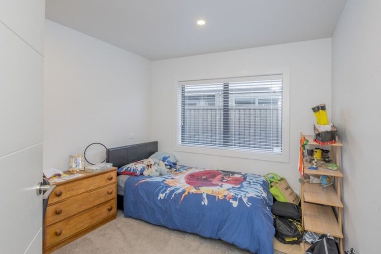 Photo of property in 53 Waipunahau Road, Waikanae, 5036