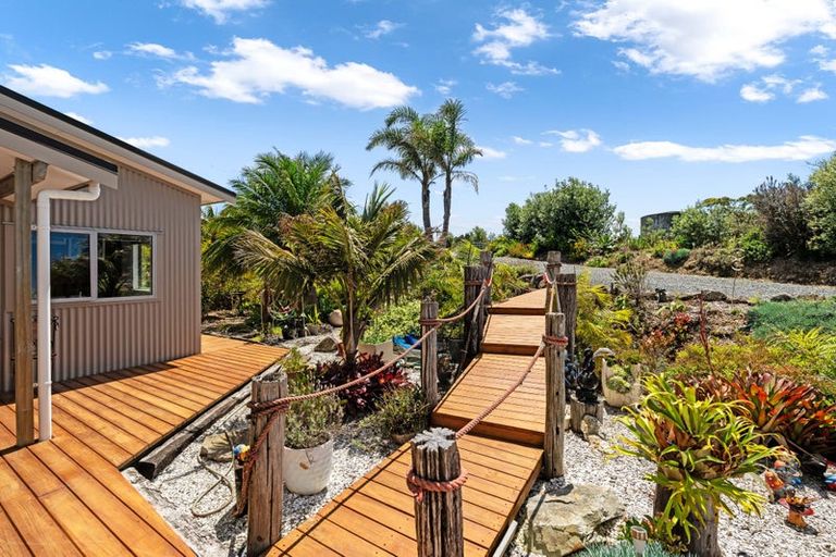 Photo of property in 80 Campbell Road, Parua Bay, Onerahi, 0192