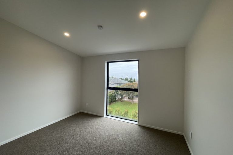 Photo of property in 44 Montgomery Avenue, Belmont, Auckland, 0622