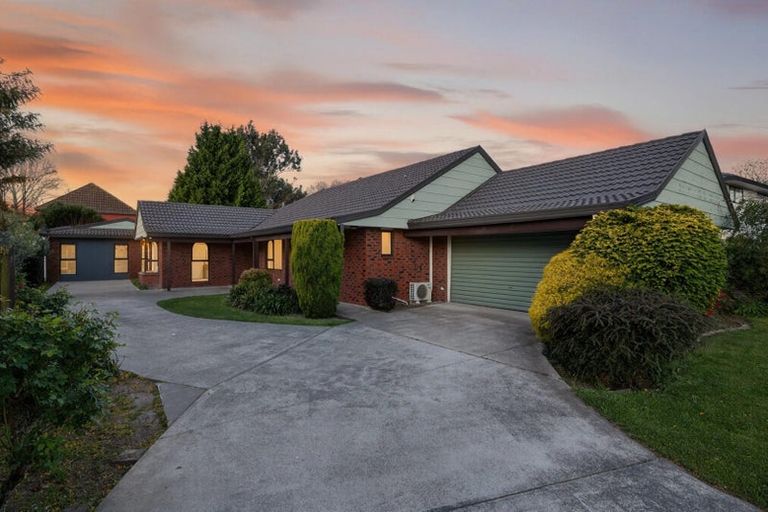 Photo of property in 6 Tyndale Place, Ilam, Christchurch, 8041