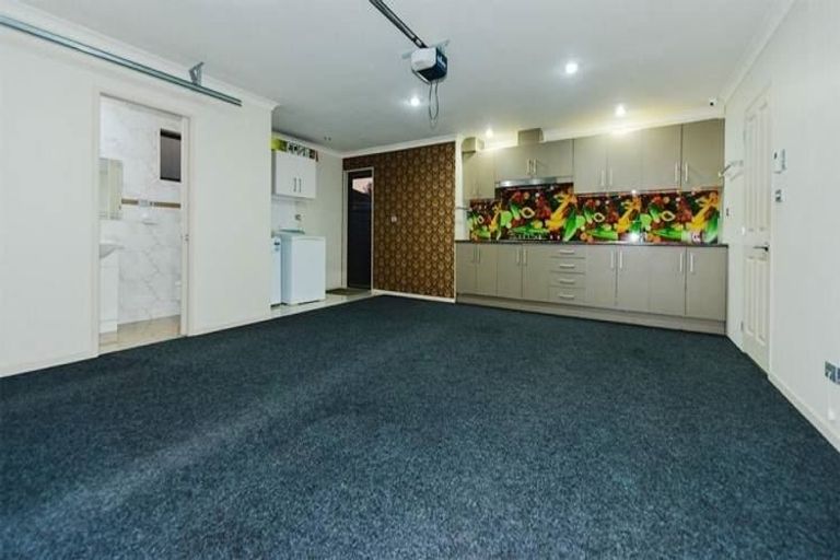 Photo of property in 73 Weymouth Road, Manurewa, Auckland, 2102