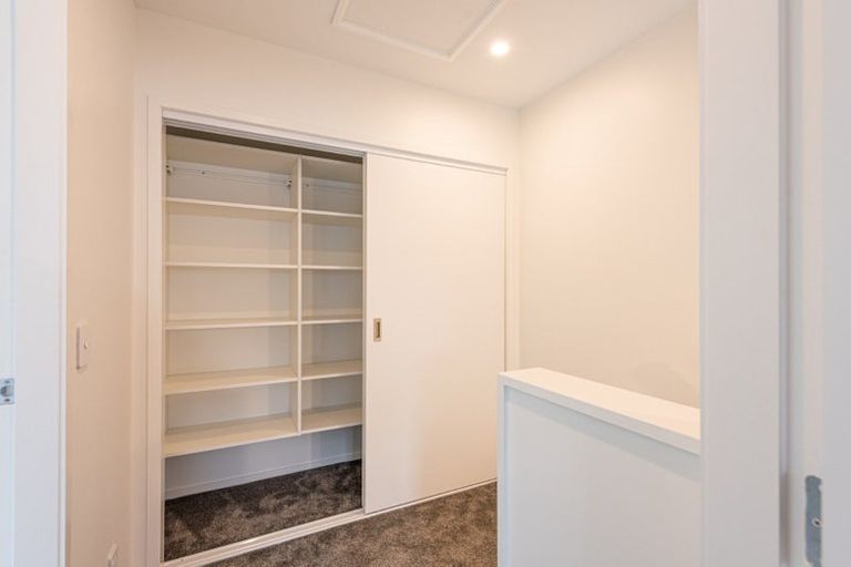 Photo of property in 8/29 Waiwhetu Road, Waiwhetu, Lower Hutt, 5010