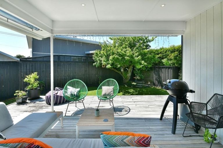 Photo of property in 21 Laurence Street, Manly, Whangaparaoa, 0930