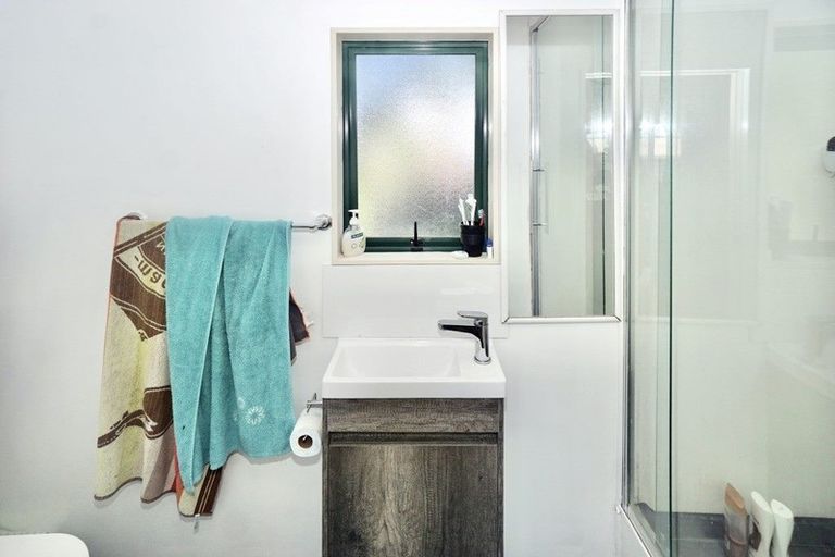 Photo of property in 15b King Street, Te Puke, 3119