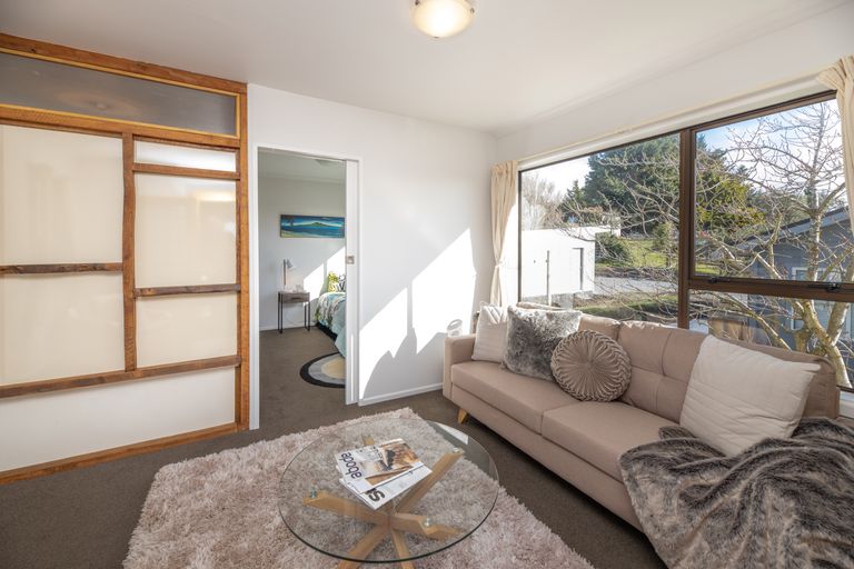 Photo of property in 19 Oxford Street, Waikari, 7420
