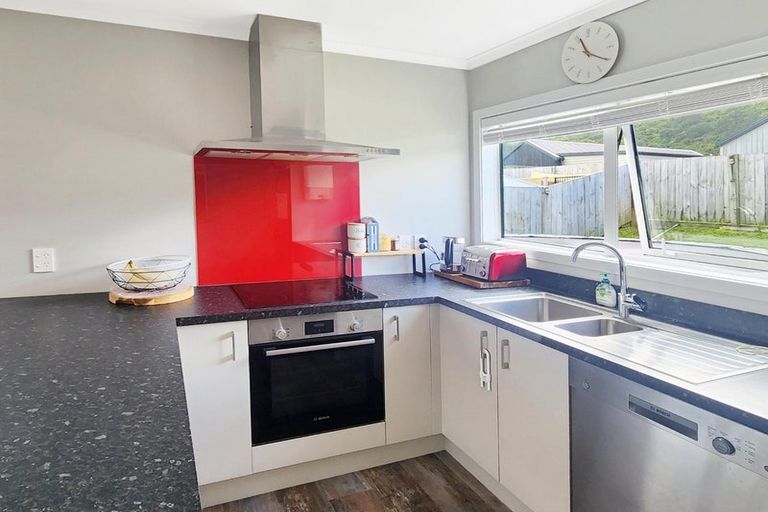 Photo of property in 94 Moohan Street, Wainuiomata, Lower Hutt, 5014