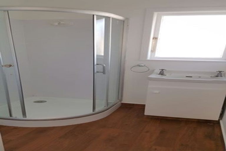 Photo of property in 19 Mcquarrie Avenue, Wattle Downs, Auckland, 2103