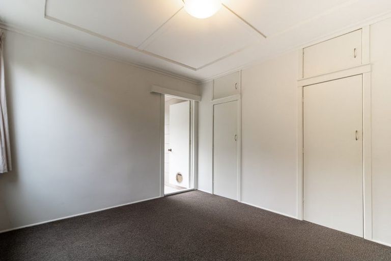 Photo of property in 1/78 Seaview Road, Castor Bay, Auckland, 0620