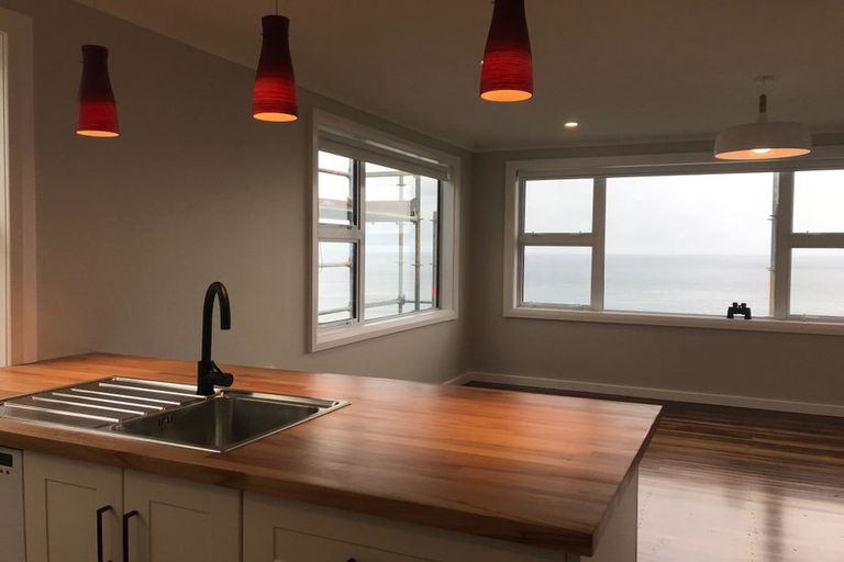 Photo of property in 51 High Street, Island Bay, Wellington, 6023