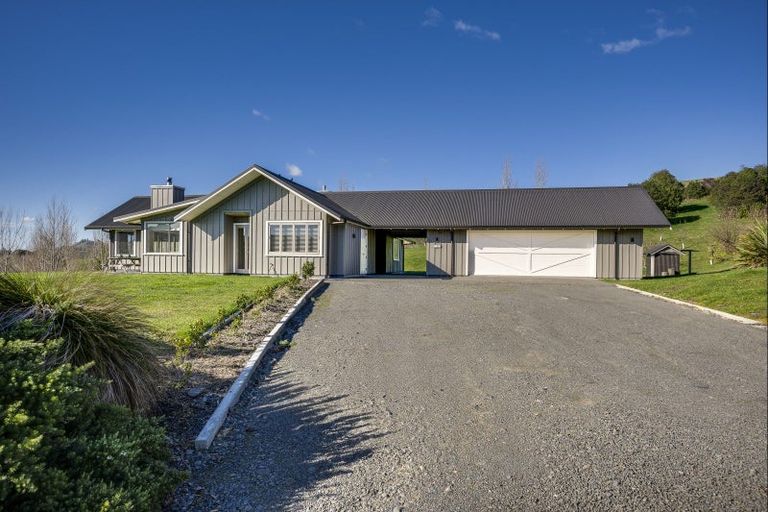 Photo of property in 137 Walcott Lane, Kahuranaki, 4295