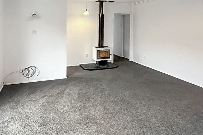 Photo of property in 187 Main Street, Greytown, 5712