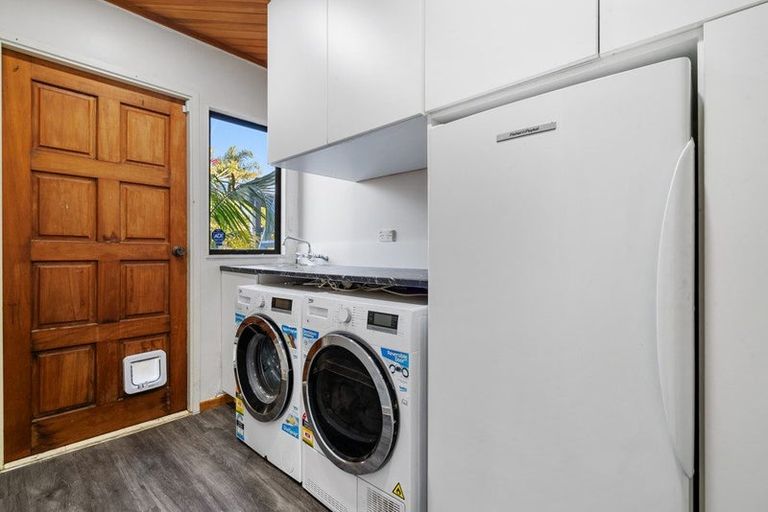 Photo of property in 77 Carnoustie Drive, Wattle Downs, Auckland, 2103