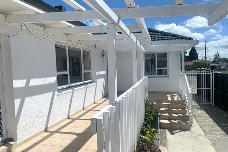 Photo of property in 5 Picton Street, Papatoetoe, Auckland, 2024