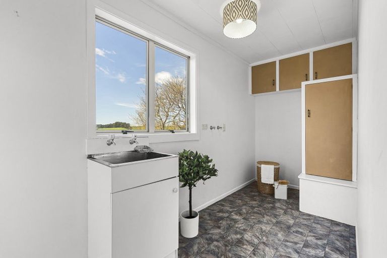 Photo of property in 401 Koru Road, Koru, New Plymouth, 4374