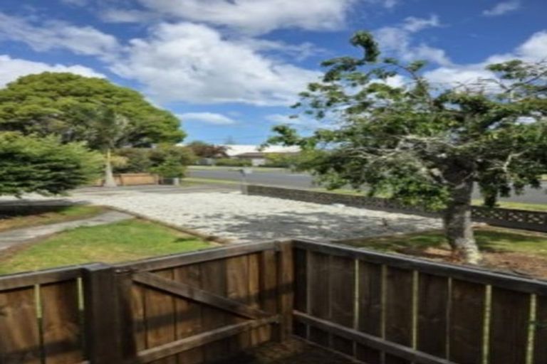 Photo of property in 297 Stout Street, Riverdale, Gisborne, 4010