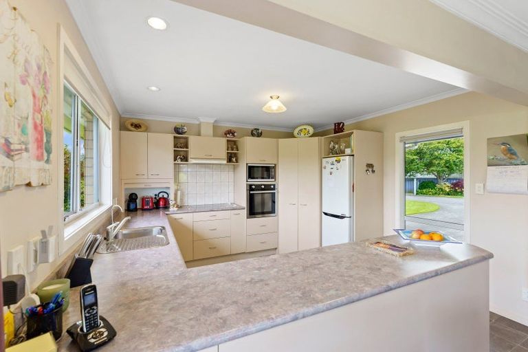 Photo of property in 921 State Highway 1, Te Horo, Otaki, 5581