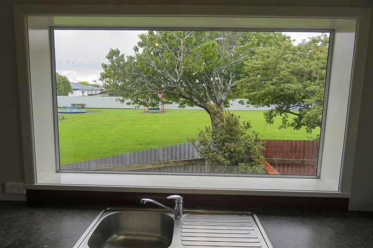 Photo of property in 75 Dart Street, Hawthorndale, Invercargill, 9810
