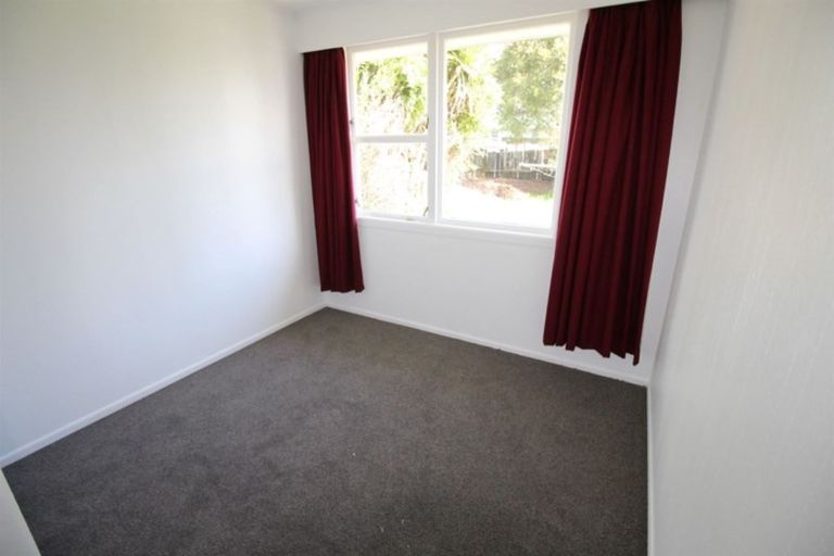 Photo of property in 22 Tarapunga Place, Tokoroa, 3420