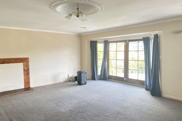 Photo of property in 89c Poplar Grove, Whalers Gate, New Plymouth, 4310