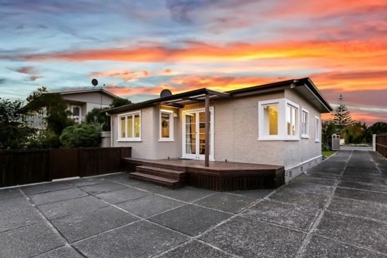 Photo of property in 820 Gladstone Road, Te Hapara, Gisborne, 4010