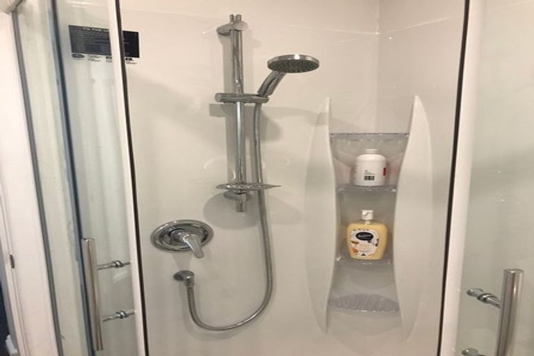 Photo of property in 7 Onslow Road, Khandallah, Wellington, 6035