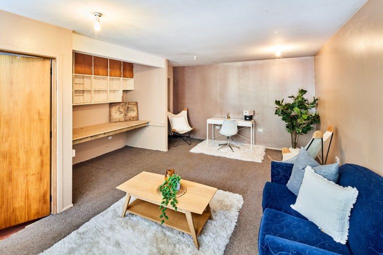 Photo of property in 15a Dunns Street, Silverstream, Upper Hutt, 5019