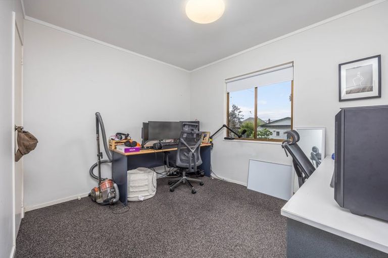 Photo of property in 1d/88 Aroha Avenue, Sandringham, Auckland, 1025