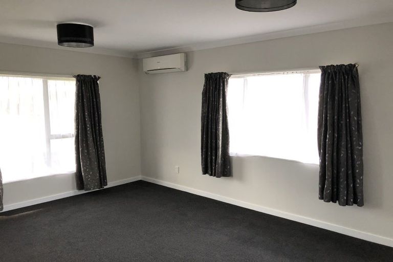 Photo of property in 67 Benmore Avenue, Cloverlea, Palmerston North, 4412
