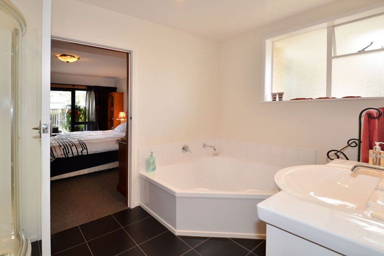 Photo of property in 3/20 Ings Avenue, Saint Clair, Dunedin, 9012