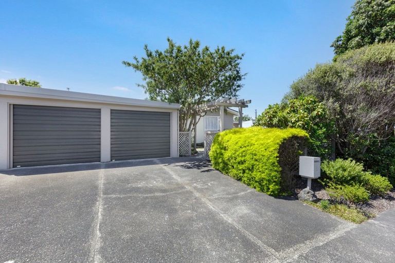 Photo of property in 30 The Quarterdeck, Whitby, Porirua, 5024