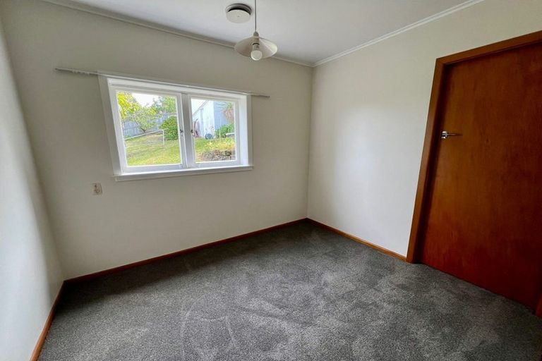 Photo of property in 1/15 Birkley Road, Bayswater, Auckland, 0622