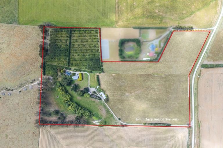 Photo of property in 120 Summerleaze Road, Pareora West, Timaru, 7971