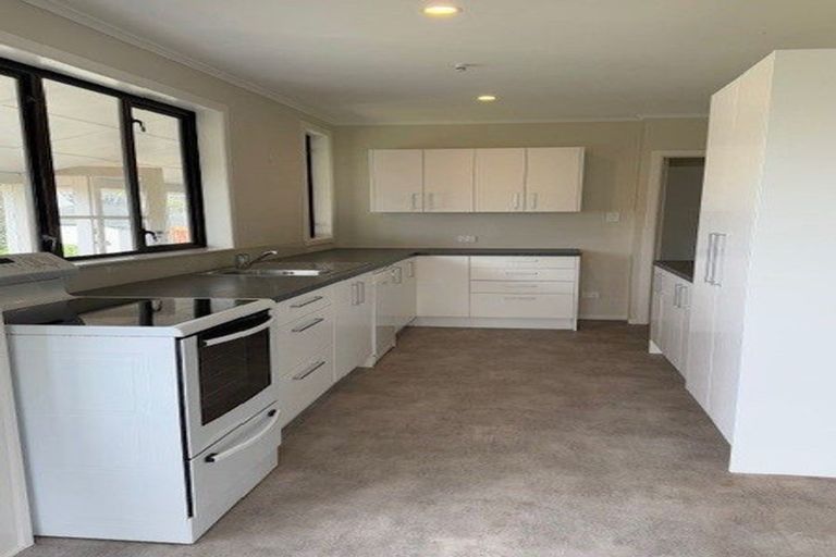 Photo of property in 2 Currey Crescent, Milford, Auckland, 0620