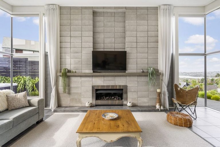 Photo of property in 9 Bayview Park Lane, Orewa, 0931