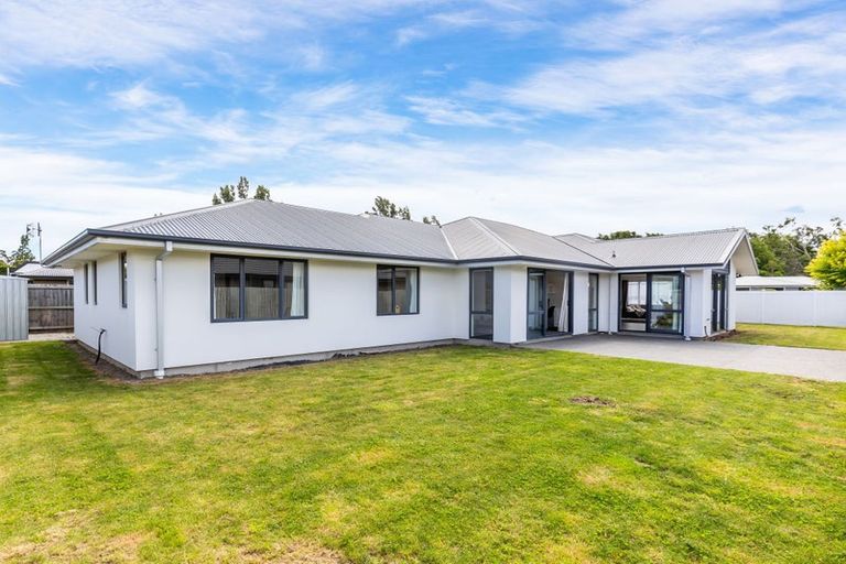 Photo of property in 93 Whincops Road, Halswell, Christchurch, 8025