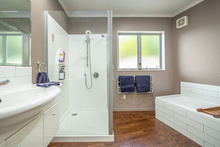 Photo of property in 132 Guy Street, Dannevirke, 4930