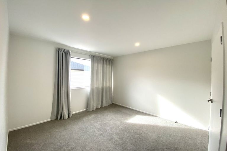 Photo of property in 39b Cutler Street, New Lynn, Auckland, 0600