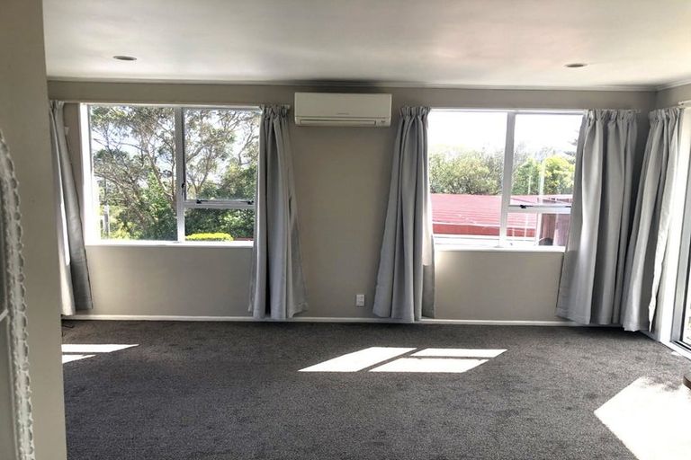 Photo of property in 59a Tarawera Road, Johnsonville, Wellington, 6037