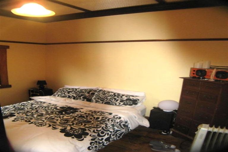 Photo of property in 19b Stafford Road, Northcote Point, Auckland, 0627