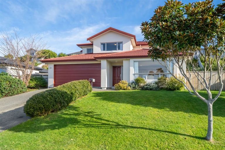Photo of property in 12 Dusky Crescent, Aotea, Porirua, 5024