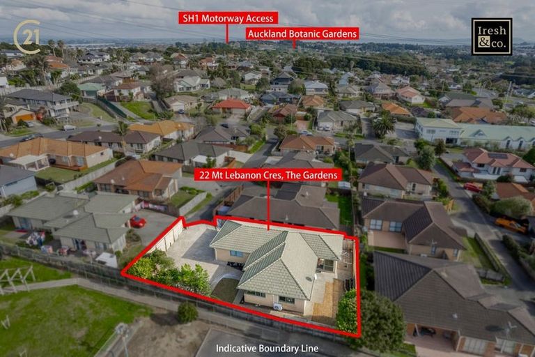 Photo of property in 22 Mt Lebanon Crescent, The Gardens, Auckland, 2105