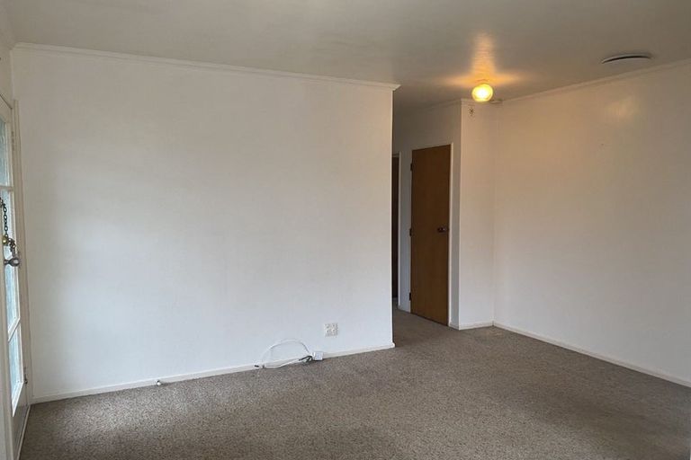 Photo of property in 64b The Drive, Tawa, Wellington, 5028