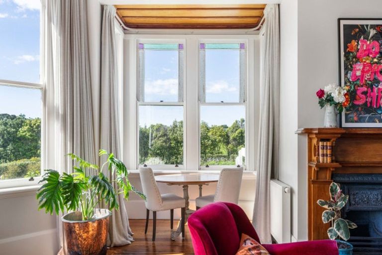 Photo of property in 111 Wharf Road, Clarks Beach, Pukekohe, 2679